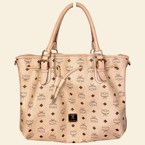 MCM Munchen Hobo Handbag, Crossbody, Shoulder Bag, Authentic. EUC - Picture 3 of 15